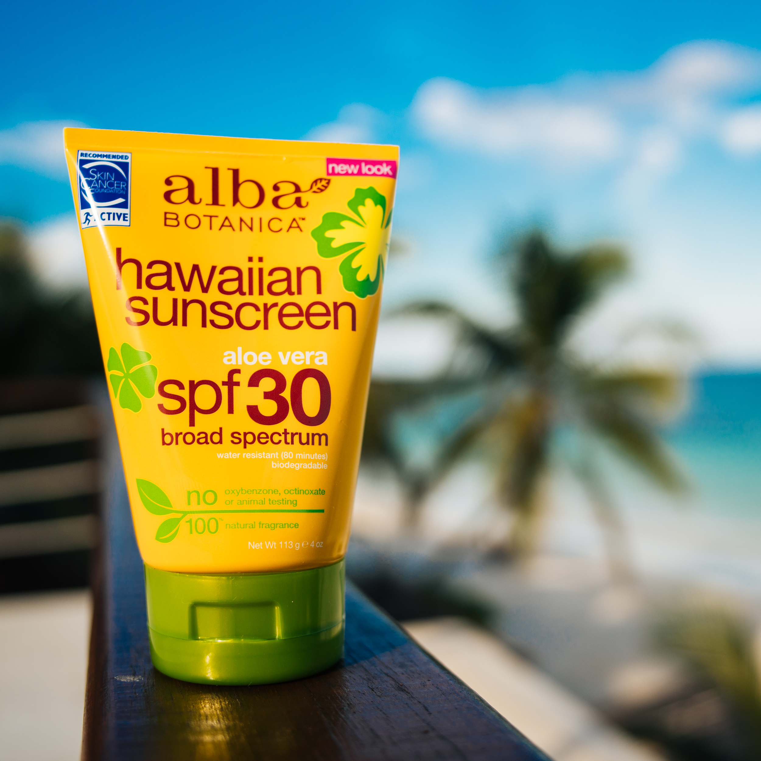 alba botanica suncare