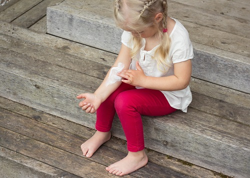 Choosing Allergy Friendly Beauty & Cleaning products Choosing Allergy Friendly Beauty & Cleaning products