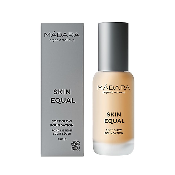 Photos - Face Powder / Blush MADARA Skin Equal Soft Glow Foundation - Sand MADFOUNDSPFSND 